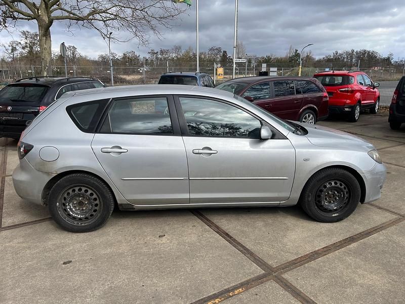 Gebraucht Mazda 3 109 PS (80 kW) 2005 Silber Limousine