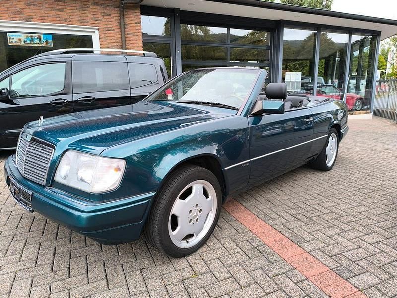 Gebraucht Mercedes E200 Edition 136 PS (100 kW) 1997 Cabrio
