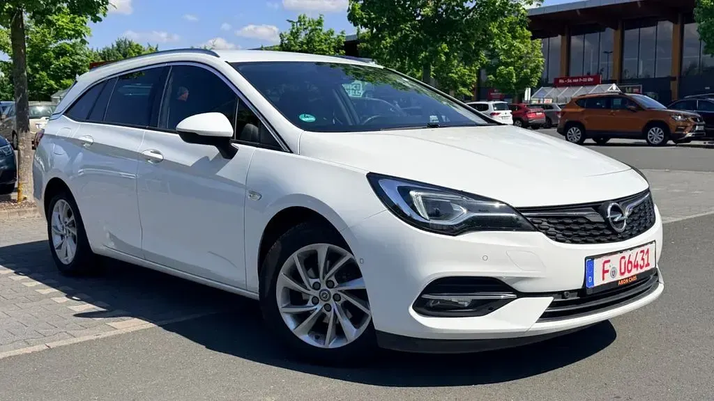 Brugt Opel Astra Elegance 101 HK (74 kW) 2020 Hvid Stationcar