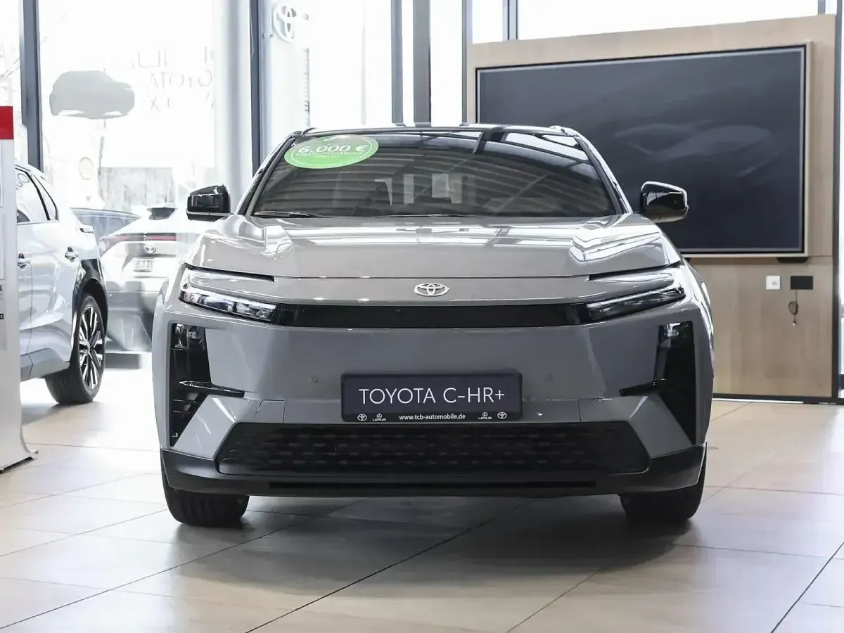 Gebraucht Toyota C-HR+ Lounge 252 kW (343 PS) 2026 Cement grey / schwarz SUV
