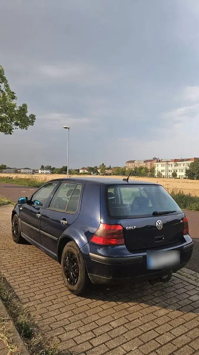 Gebraucht VW Golf IV 102 PS (75 kW) 2000 Blau Kombi