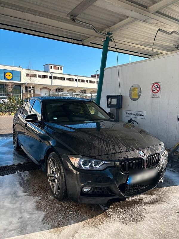 Schwarz Gebraucht 2017 BMW 320 M Sport Limousine | 17.000 € (Fairer Preis) - Bild 1/4