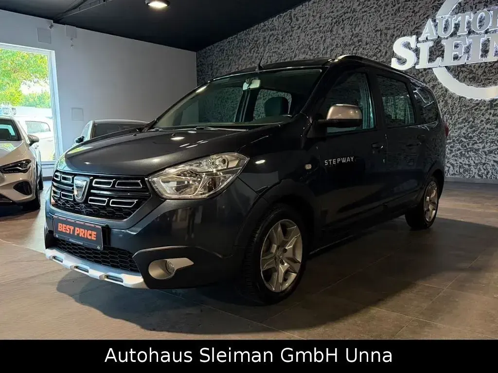 Gebraucht Dacia Lodgy Stepway 131 PS (96 kW) 2020 Grau Van / Kleinbus