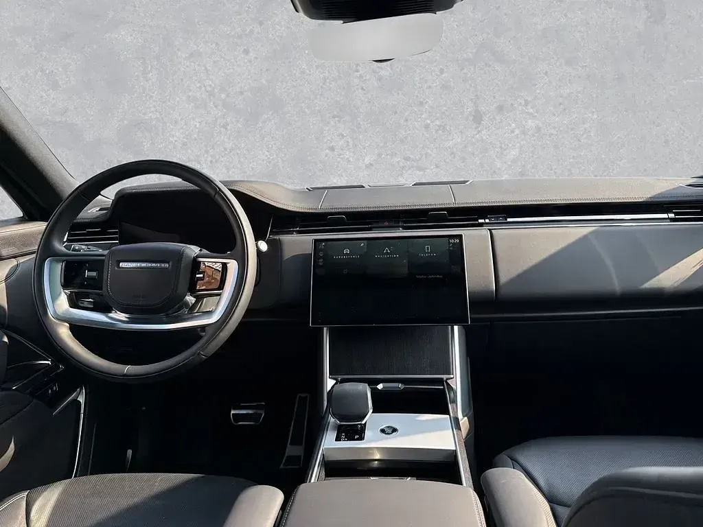 Gebraucht Land Rover Range Rover HSE 460 PS (338 kW) 2025 Carpathian grey SUV