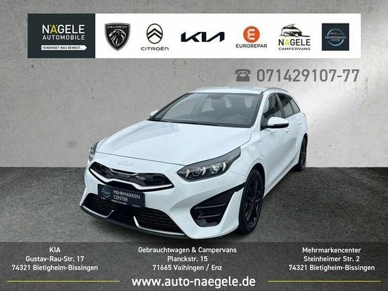 Gebraucht Kia Ceed Vision 141 PS (103 kW) 2022 Weiß Kleinwagen