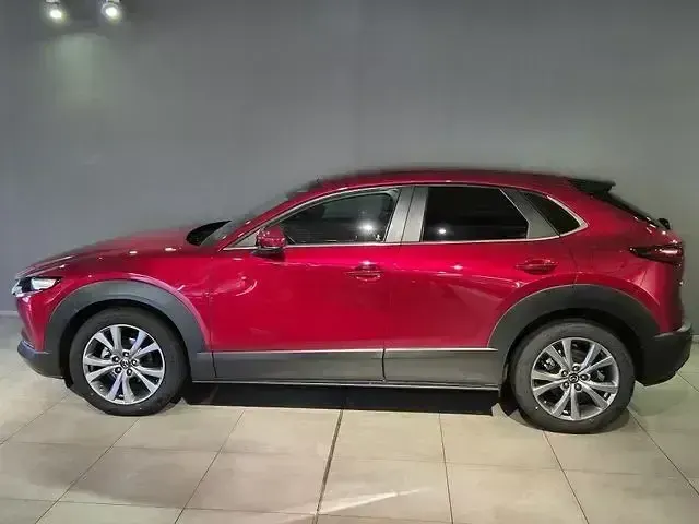 Używany Mazda CX-30 Selection 179 KM (131 kW) 2019 Czerwony SUV