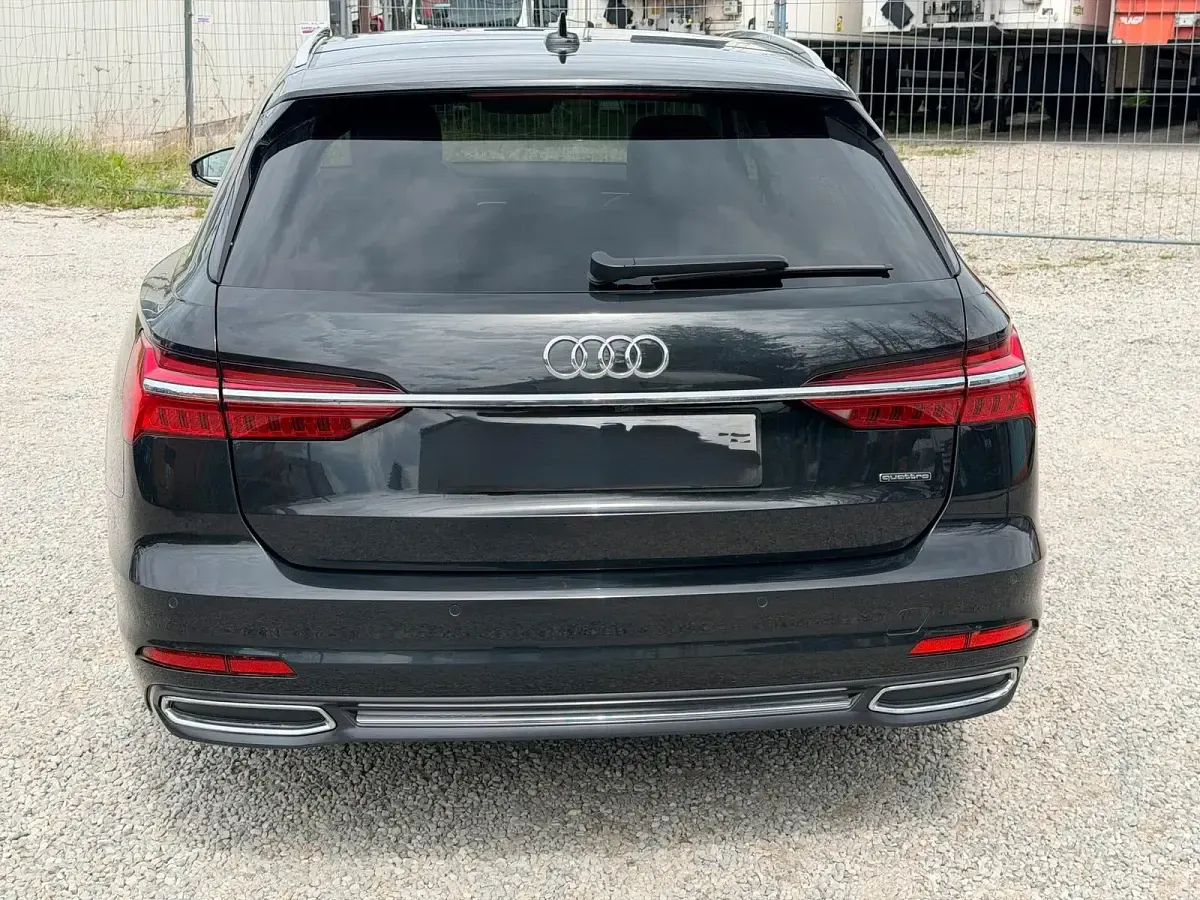Gebraucht Audi A6 286 PS (210 kW) 2019 Grau Kombi