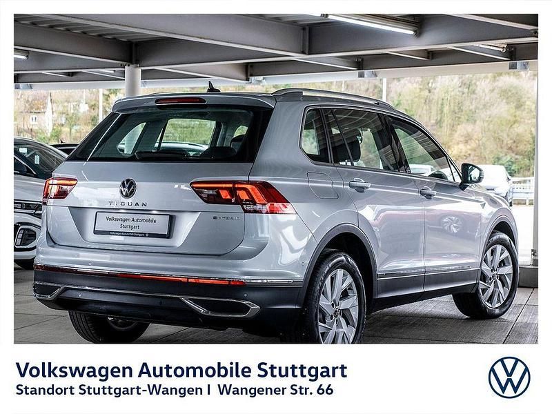 Gebraucht VW Tiguan Elegance 245 PS (180 kW) 2022 Silber SUV