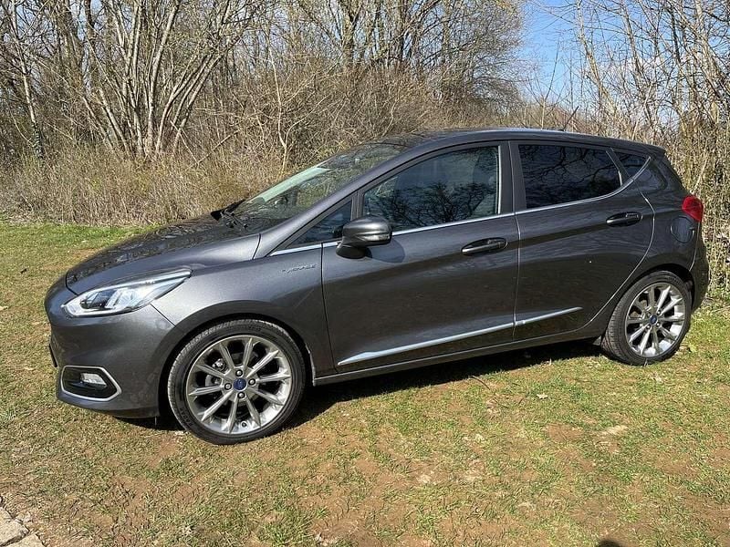 Gebraucht Ford Fiesta Vignale 101 PS (74 kW) 2018 Grau Kleinwagen