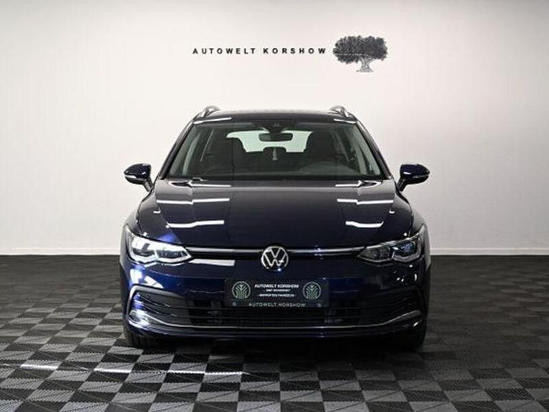 Gebraucht VW Golf VII Style 150 PS (110 kW) 2021 Blau Kleinwagen
