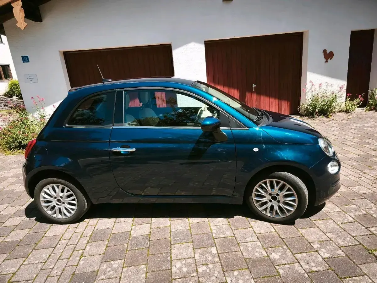 Gebraucht Fiat 500 Lounge 69 PS (50 kW) 2019 Blau Kleinwagen