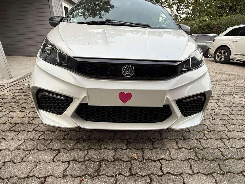 Weiß Gebraucht 2023 Aixam Coupe GTI Coupé | 20.500 € (Teuer) - Bild 1/4