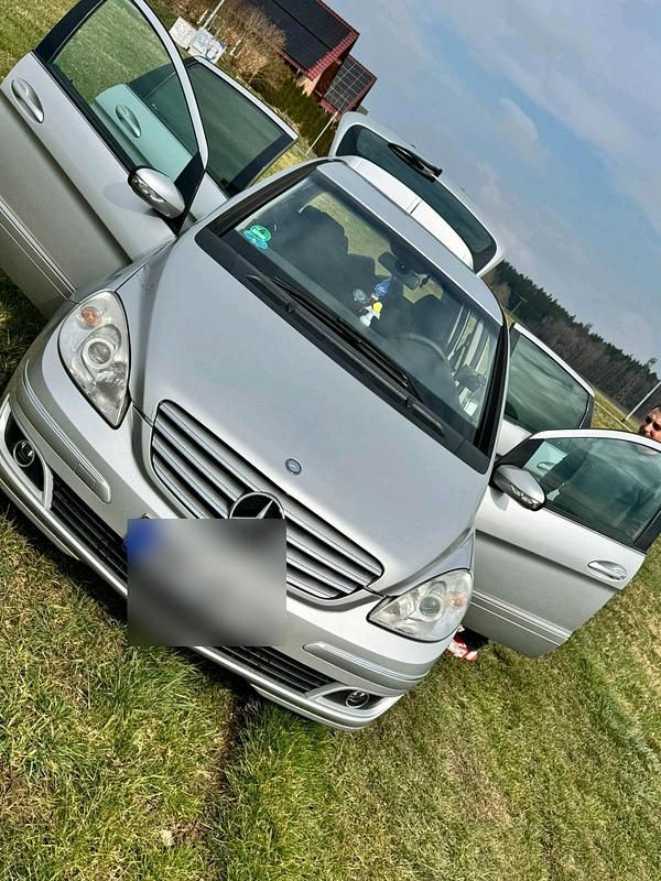 Gebraucht Mercedes B200 2006 Silber Van / Kleinbus