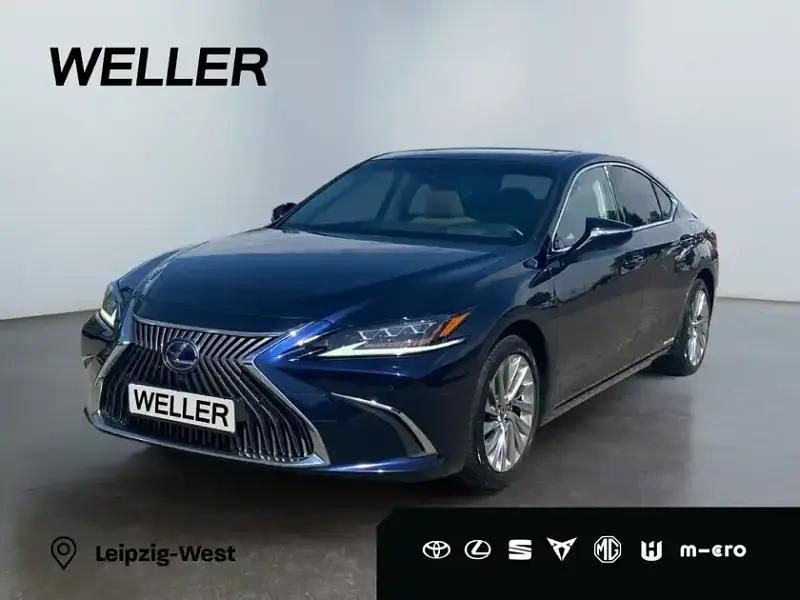 Tiziablau Gebraucht 2020 Lexus ES300 Limousine | 37.990 € (Etwas zu teuer) - Bild 1/3