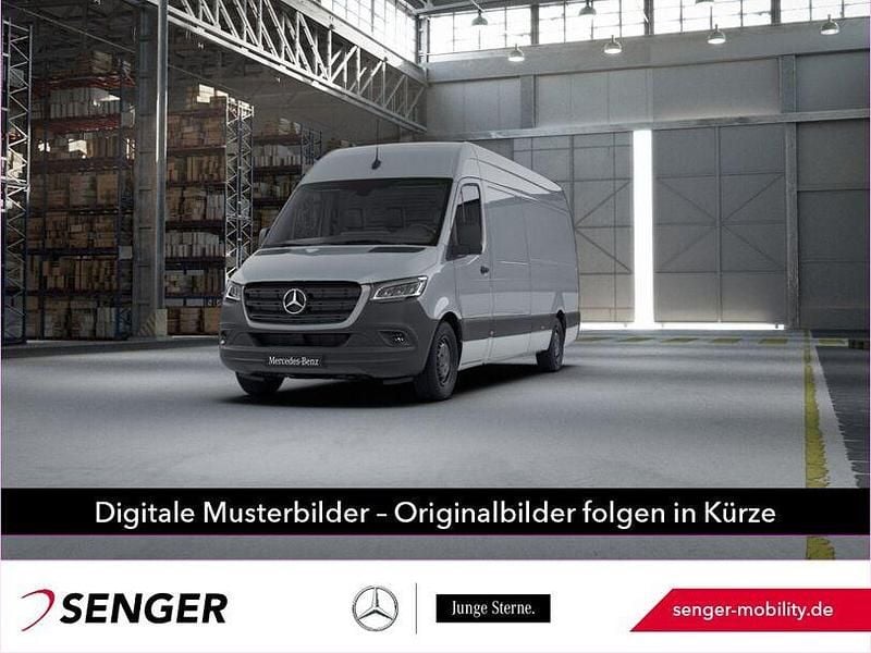 Blau Gebraucht 2024 Mercedes Sprinter Van | 48.731 € (Guter Preis) - Bild 1/4