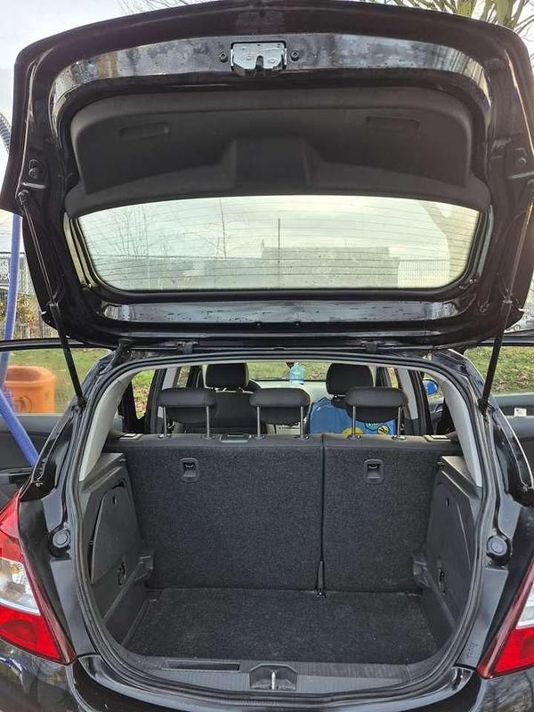 Gebraucht Opel Corsa Edition 90 PS (66 kW) 2007 Limousine