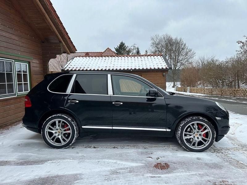 Gebraucht Porsche Cayenne Turbo 500 PS (367 kW) 2010 Schwarz SUV