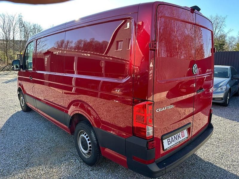 Gebraucht VW Crafter R 140 PS (102 kW) 2019 Rot Van