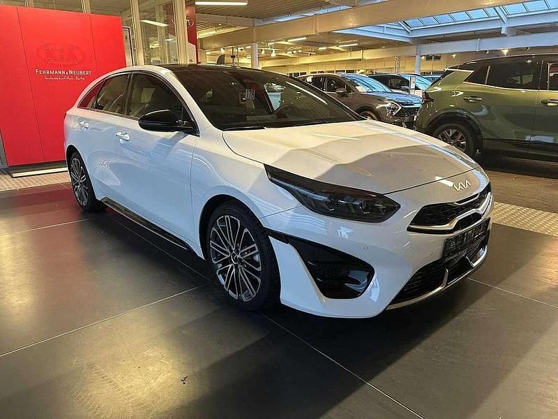 Second-hand Kia ProCeed 140 CP (102 kW) 2024 Alb Hatchback