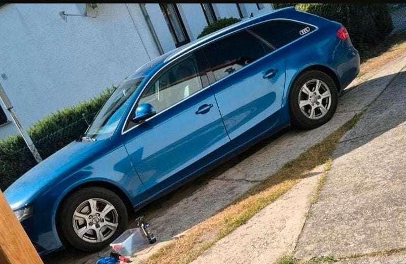 Gebraucht Audi A4 Ambiente 160 PS (117 kW) 2008 Blau Kombi