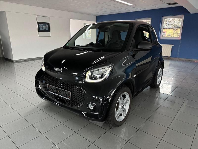 Gebraucht Smart ForTwo Coupé 60 kW (82 PS) 2023 Schwarz Coupé
