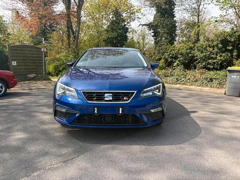 Gebraucht Seat Leon FR 180 PS (132 kW) 2017 Blau Limousine