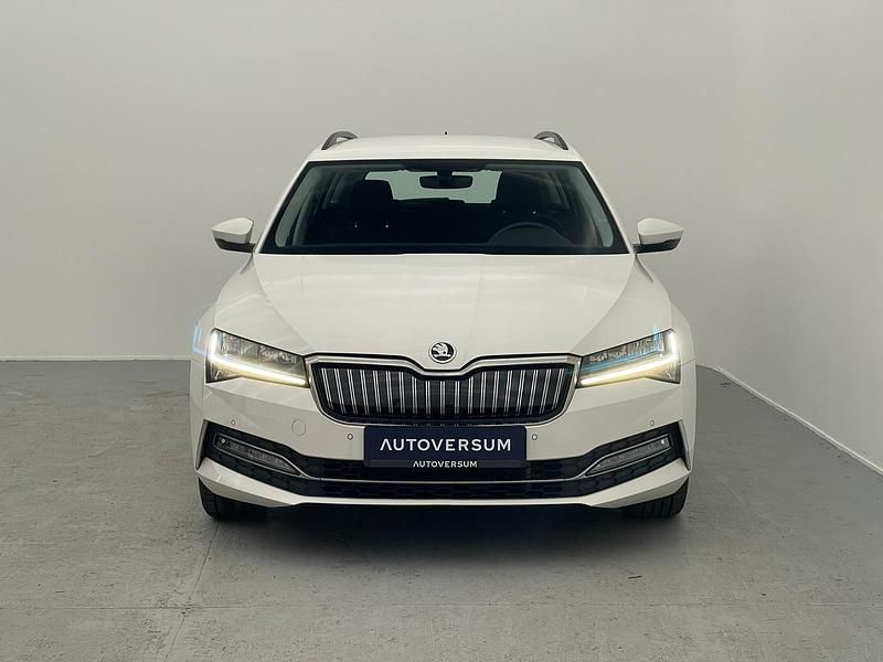 Gebraucht Skoda Superb Ambition 218 PS (160 kW) 2020 Weiß Kombi