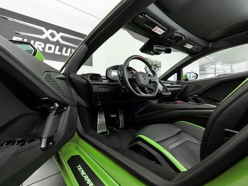 Neu Lamborghini Temerario 920 PS (676 kW) 2026 Grün Coupé