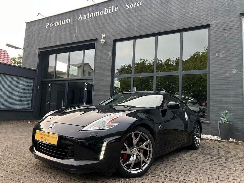 Schwarz Gebraucht 2017 Nissan 370Z Pack | 30.990 € - Bild 1/4
