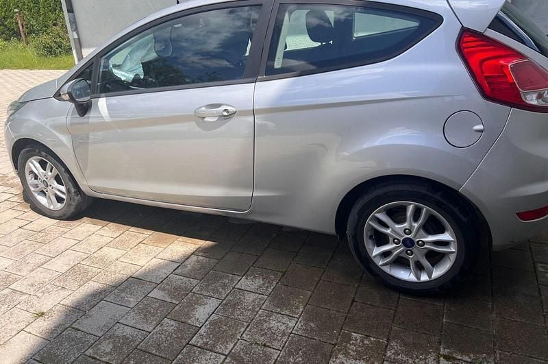 Gebraucht Ford Fiesta 80 PS (58 kW) 2016 Limousine
