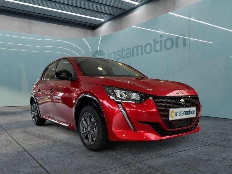 Rot Gebraucht 2023 Peugeot e-208 Allure Kleinwagen | 30.490 € - Bild 1/4