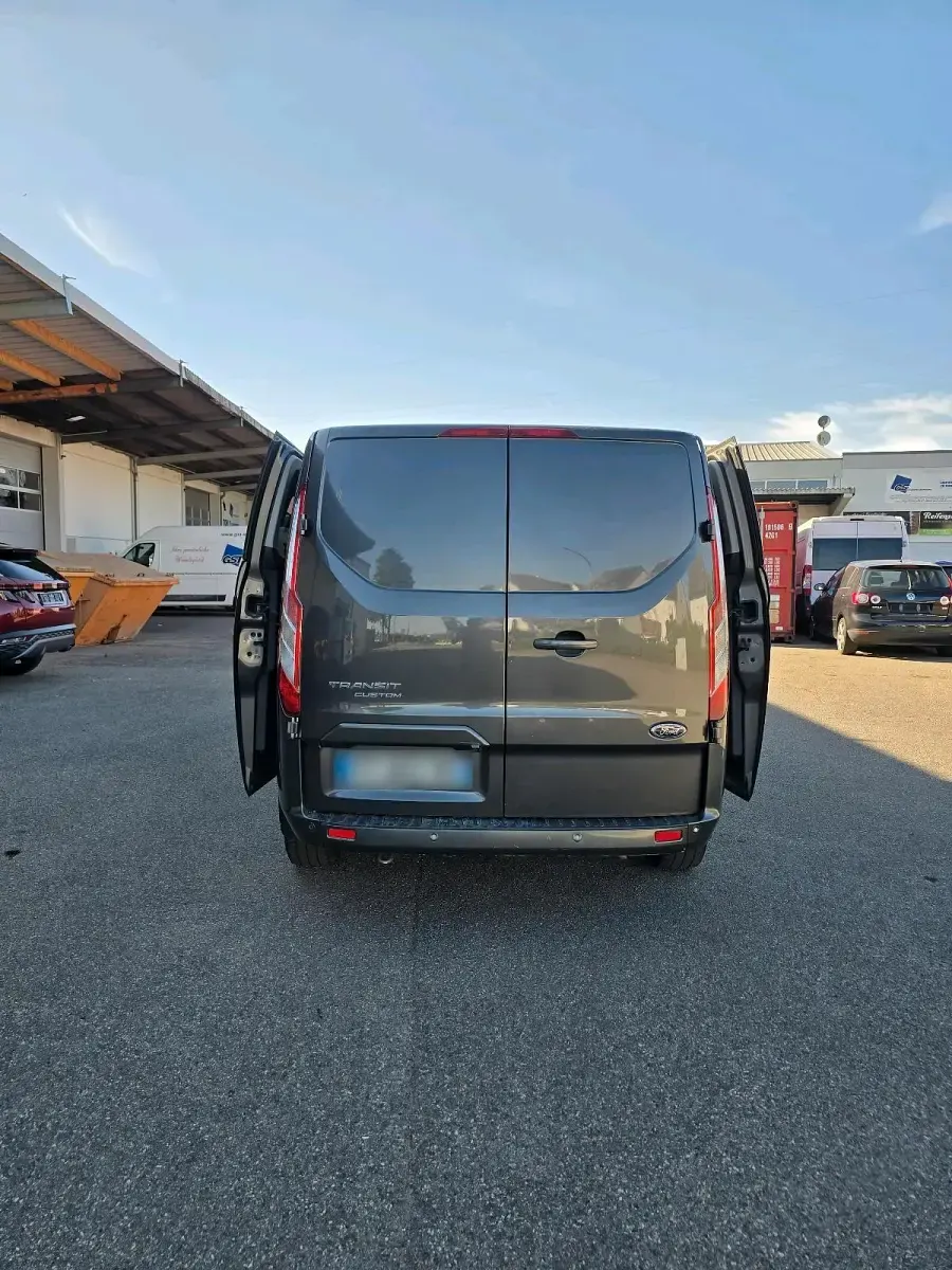 Gebraucht Ford Transit Custom 95 PS (69 kW) 2020 Grau Van / Kleinbus