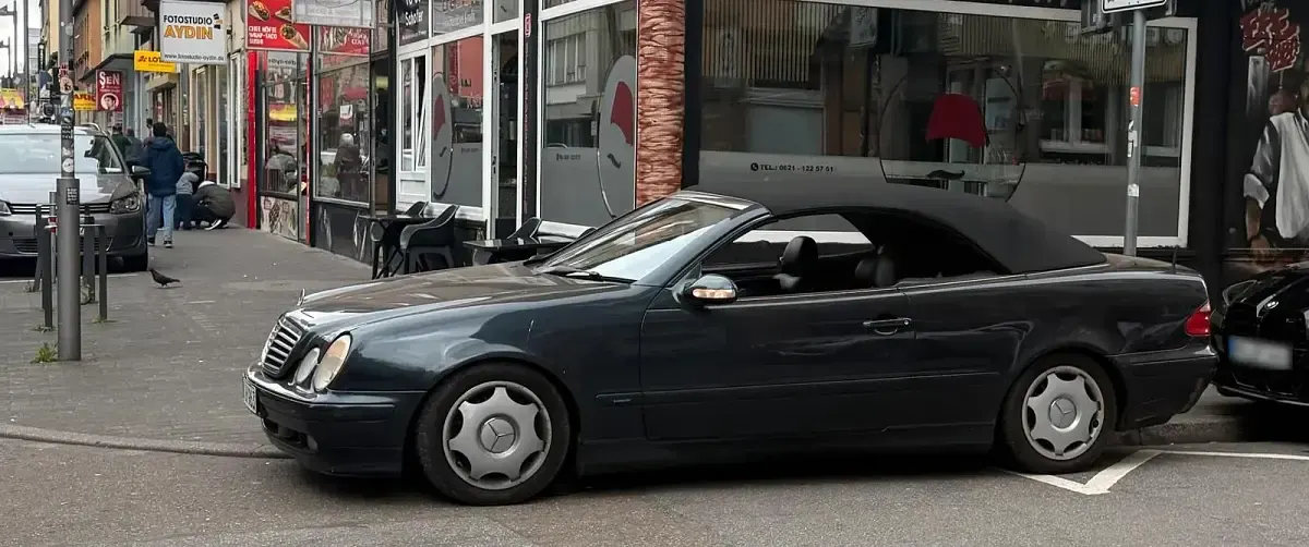 Gebraucht Mercedes CLK230 193 PS (141 kW) 2000 Cabrio