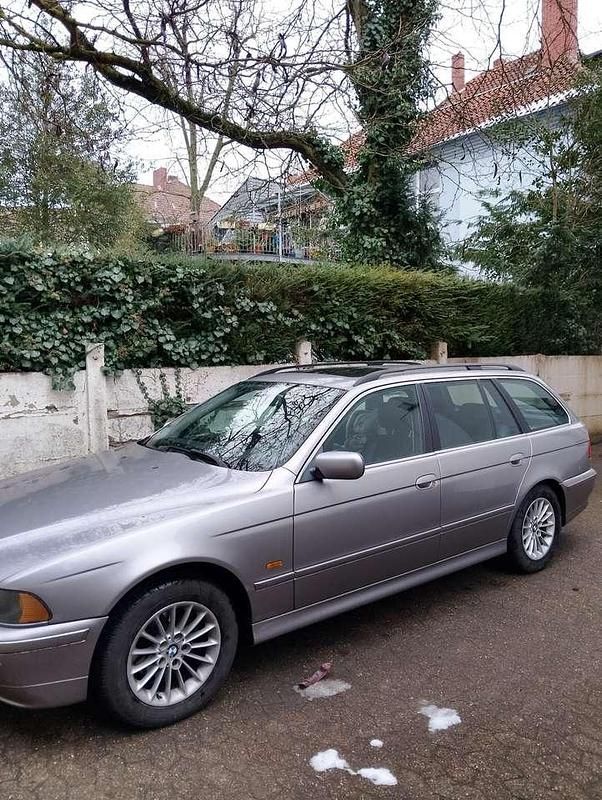 Gebraucht BMW 525 192 PS (141 kW) 2000 Beige Kombi