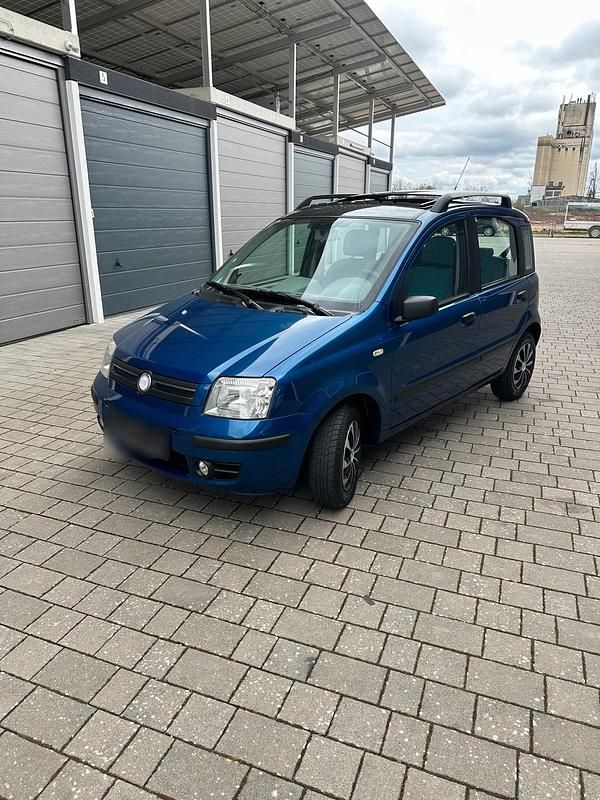 Gebraucht Fiat Panda Dynamic 69 PS (50 kW) 2004 Blau Kleinwagen