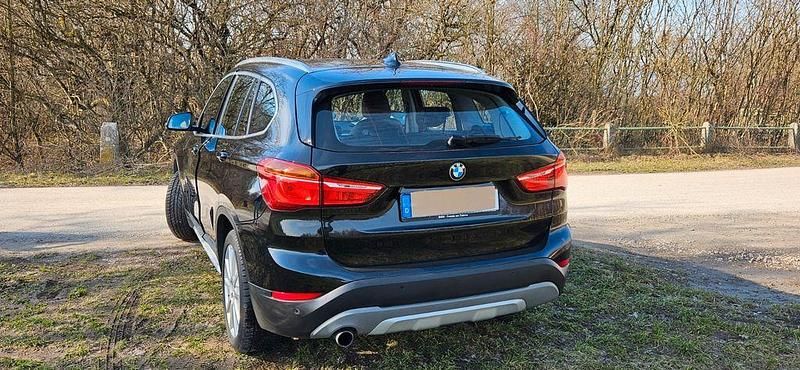 Gebraucht BMW X1 xLine 136 PS (100 kW) 2016 Schwarz SUV
