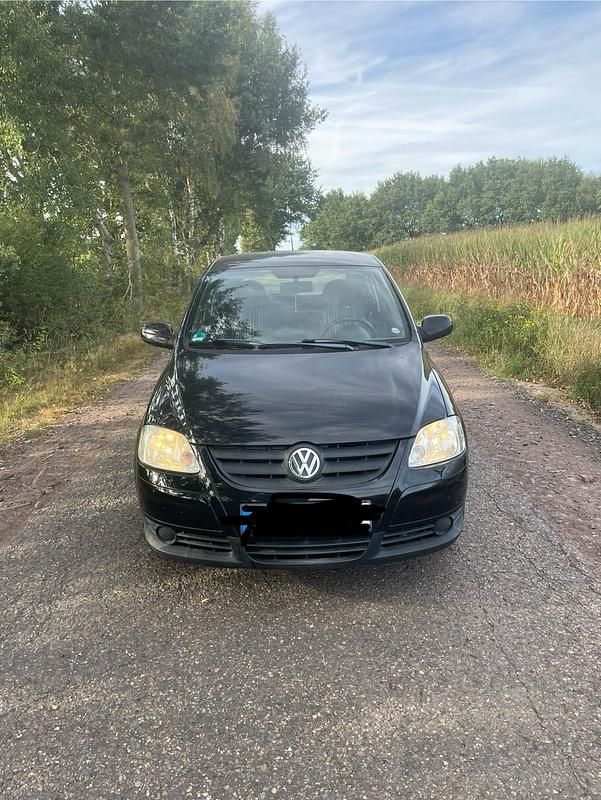 Schwarz Gebraucht 2007 VW Fox Kleinwagen | 600 € (Superpreis) - Bild 1/4