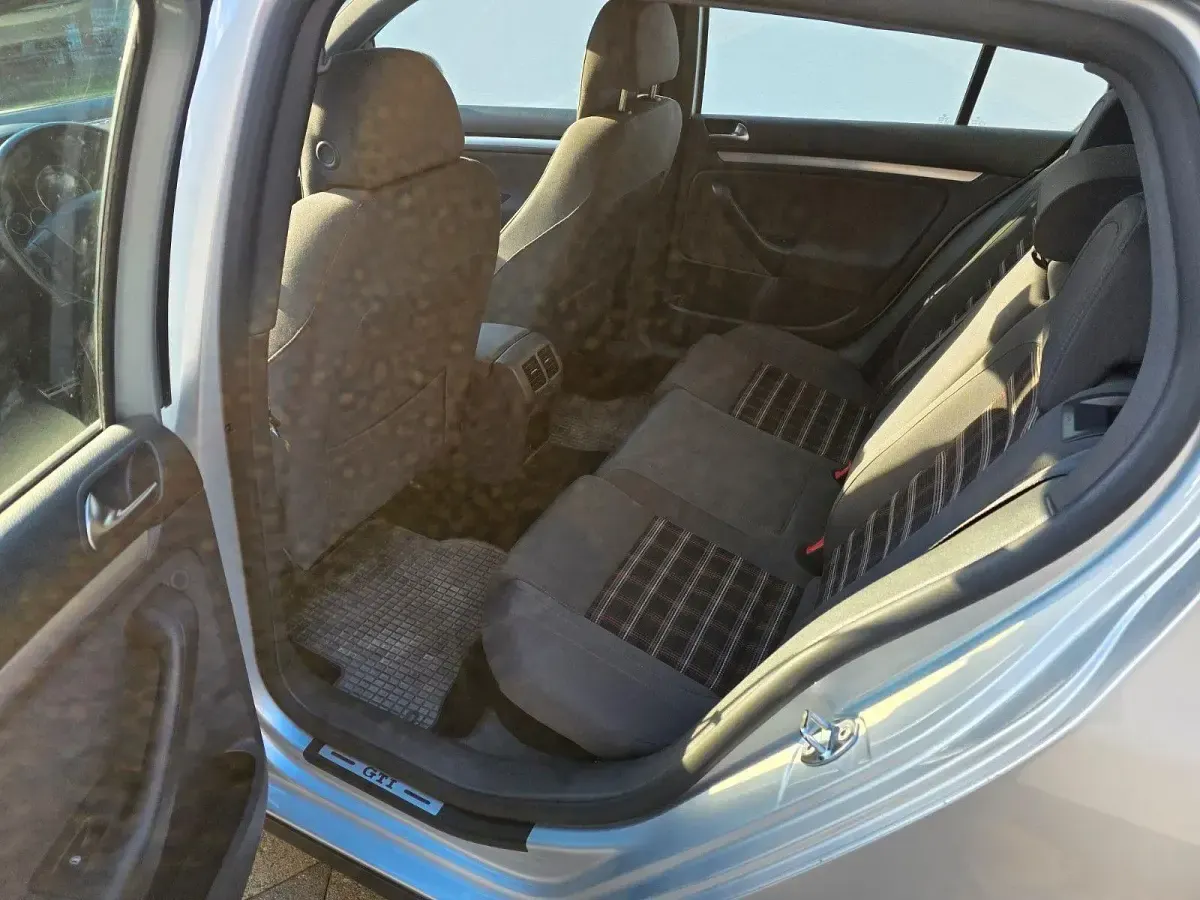 Gebraucht VW Golf VI GTI 200 PS (147 kW) 2008 Silber Kleinwagen