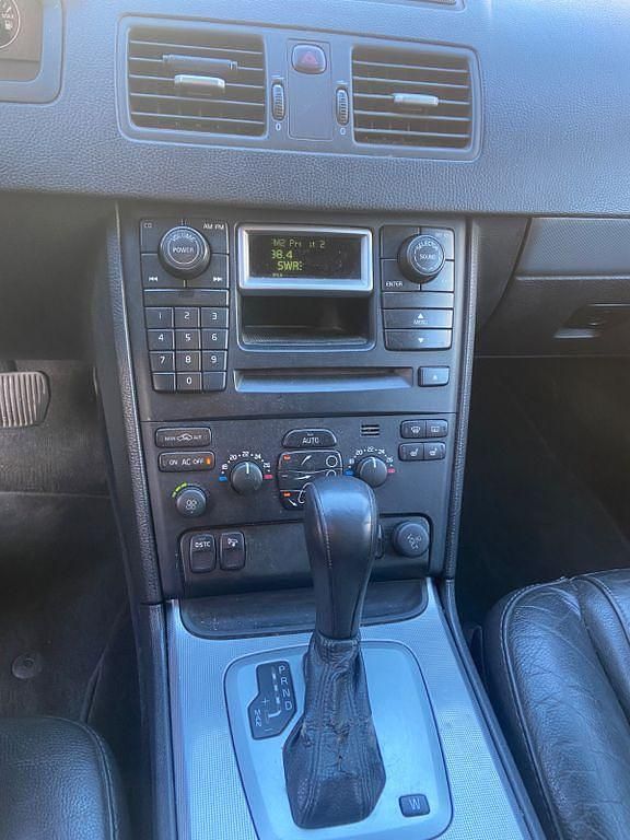 Gebraucht Volvo XC90 Executive 185 PS (136 kW) 2006 Silber SUV