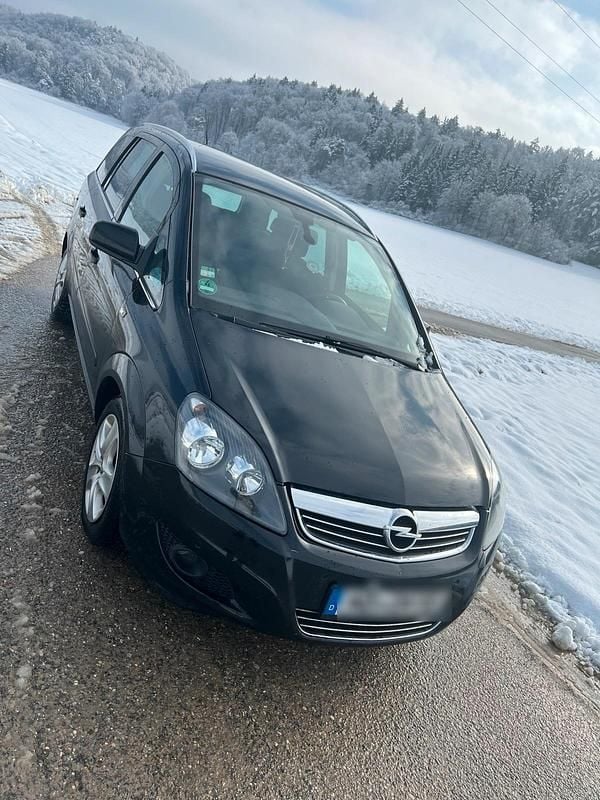 Gebraucht Opel Zafira 125 PS (91 kW) 2011 Schwarz Van / Kleinbus