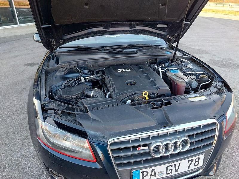 Gebraucht Audi A5 Cabriolet Ambiente 211 PS (155 kW) 2010 Blau Cabrio