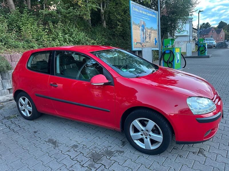 Usata VW Golf 2004 Rosso Coupé