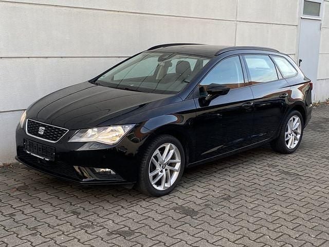 Gebraucht Seat Leon ST Style 150 PS (110 kW) 2016 Mitternachtsschwarz Kombi