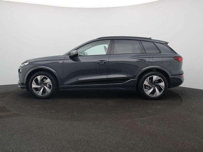 Neu Audi Q6 e-tron Sport 284 kW (387 PS) 2026 Grau SUV