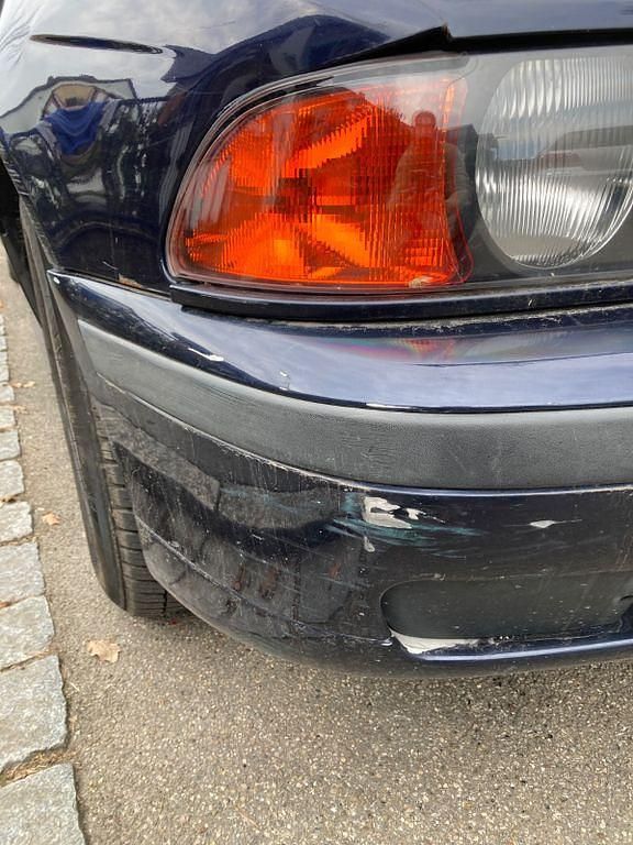 Gebraucht BMW 520 150 PS (110 kW) 1999 Blau Kombi