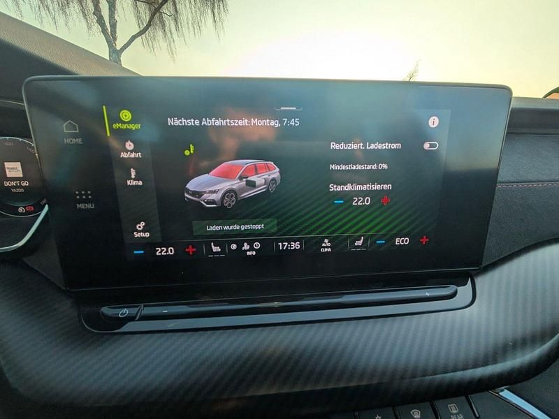 Gebraucht Skoda Octavia RS 245 PS (180 kW) 2021 Blau Kombi