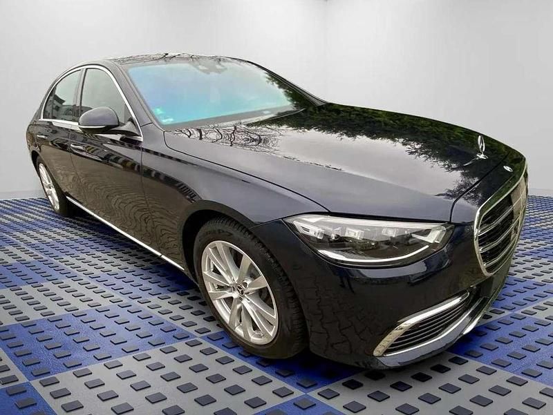 Gebraucht Mercedes S450 367 PS (269 kW) 2023 Nautikblau Limousine