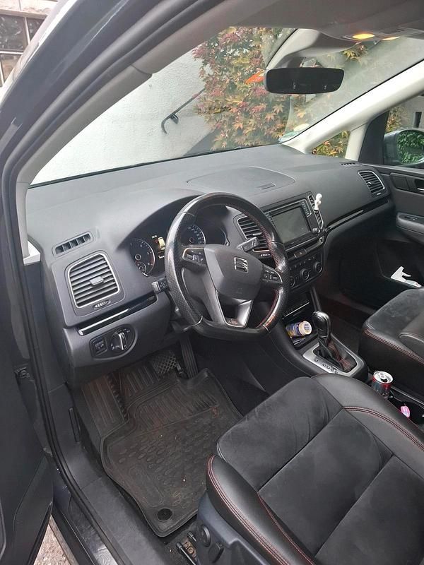 Gebraucht Seat Alhambra 184 PS (135 kW) 2017 Grau Van / Kleinbus