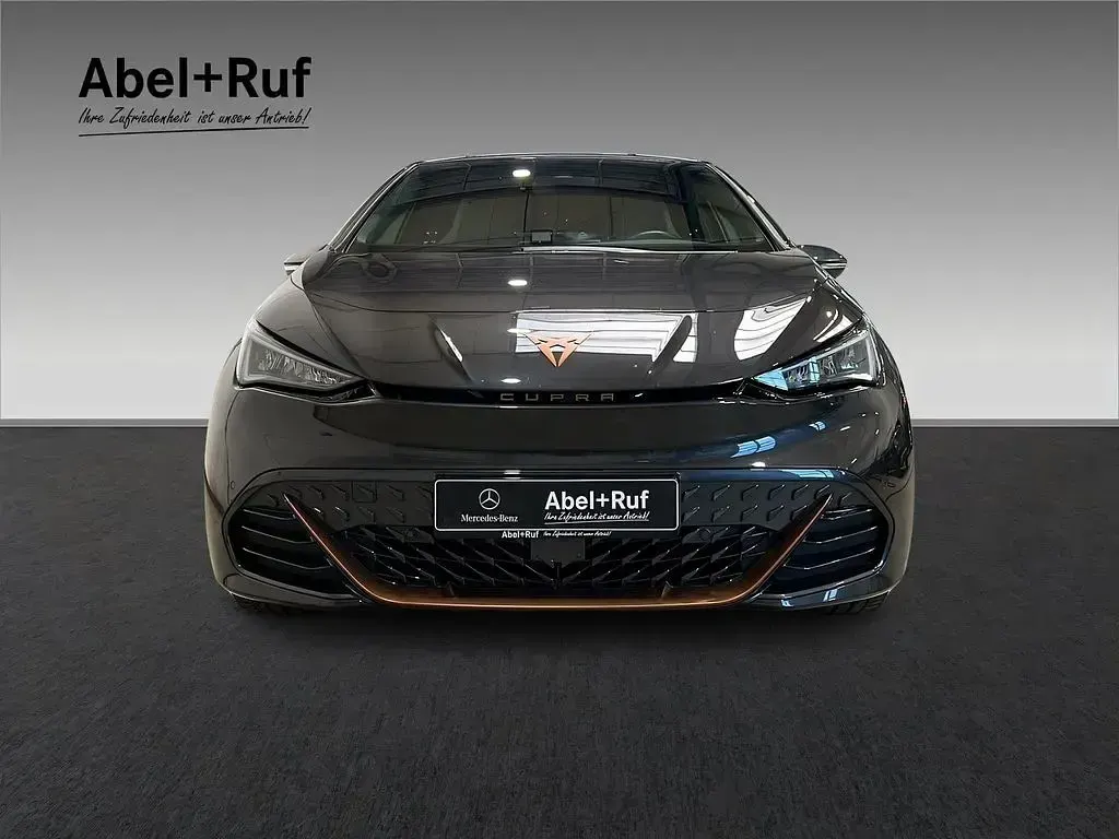 Second-hand Cupra Born 169 kW (231 CP) 2022 Gri Hatchback