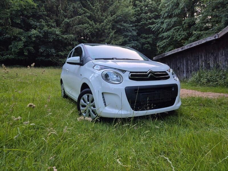 Weiß Gebraucht 2017 Citroën C1 Feel Kleinwagen | 7.400 € - Bild 1/4